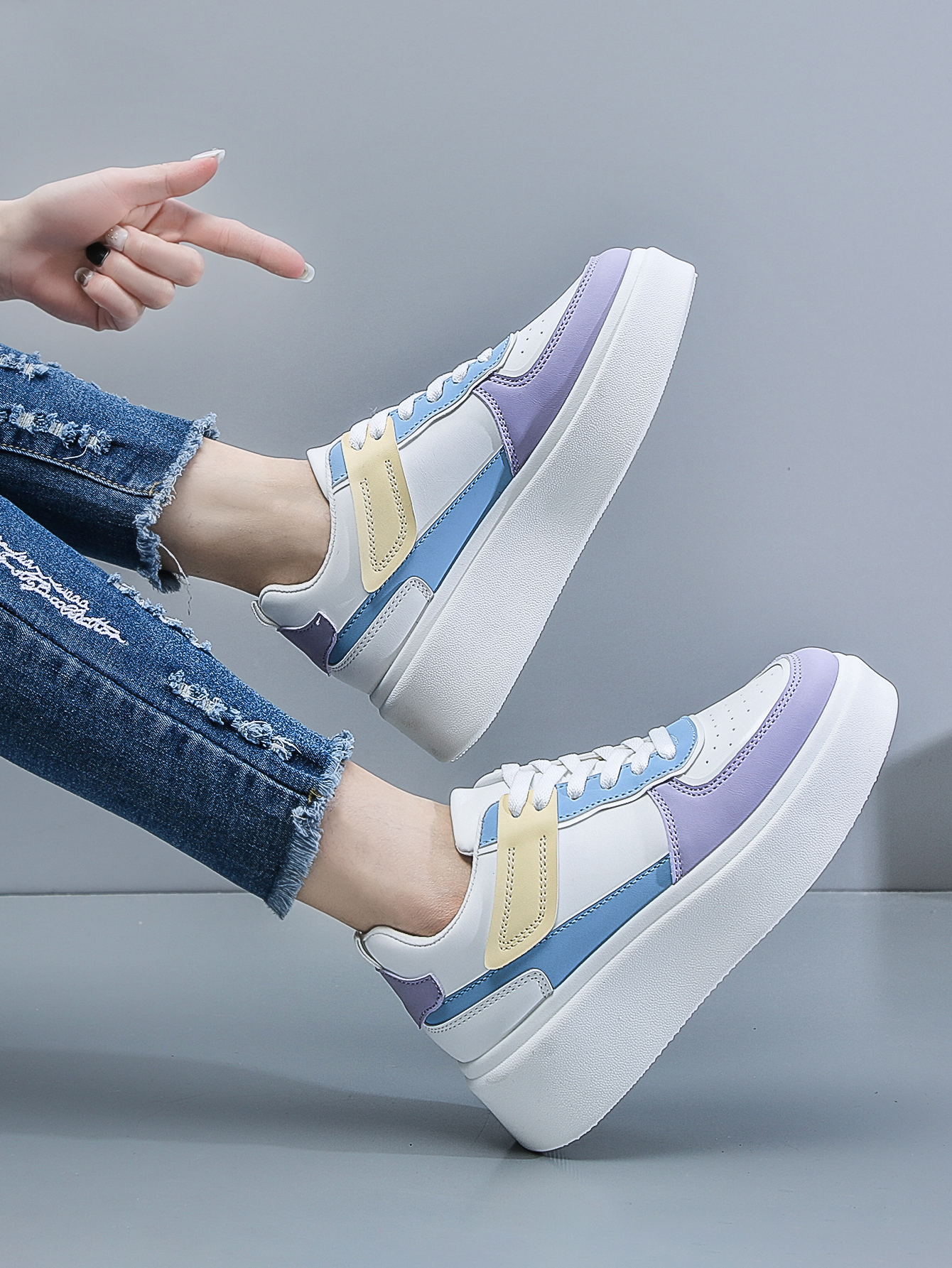 color block lace up front flatform skate shoes details 13