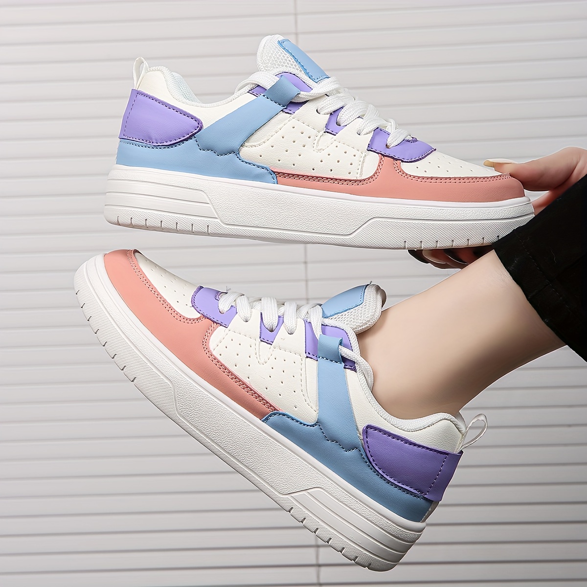 womens stylish flat sneakers casual alce up outdoor shoes womens comfortable low top shoes details 0